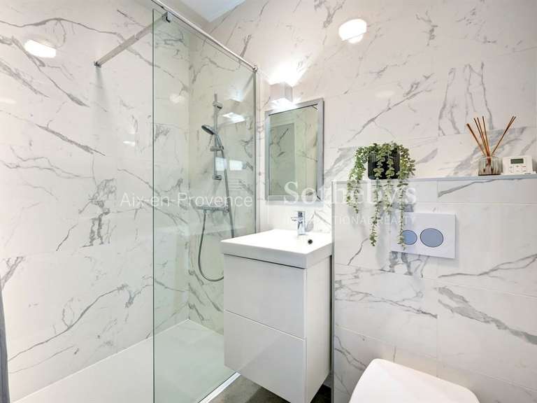 Maison Aix-en-Provence - 4 chambres - 160m²