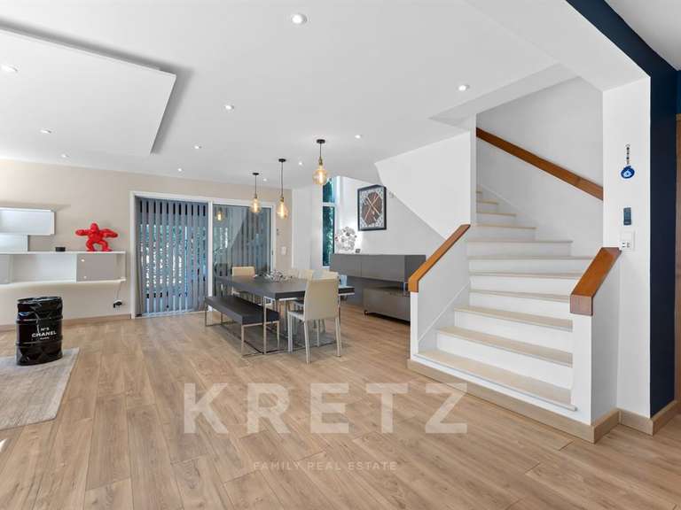 Maison Aix-en-Provence - 4 chambres - 300m²