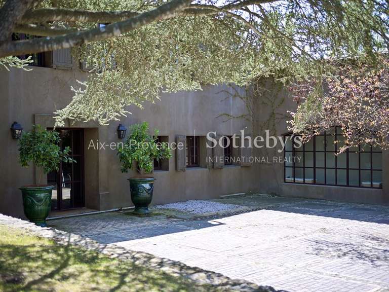 House Aix-en-Provence - 6 bedrooms - 450m²