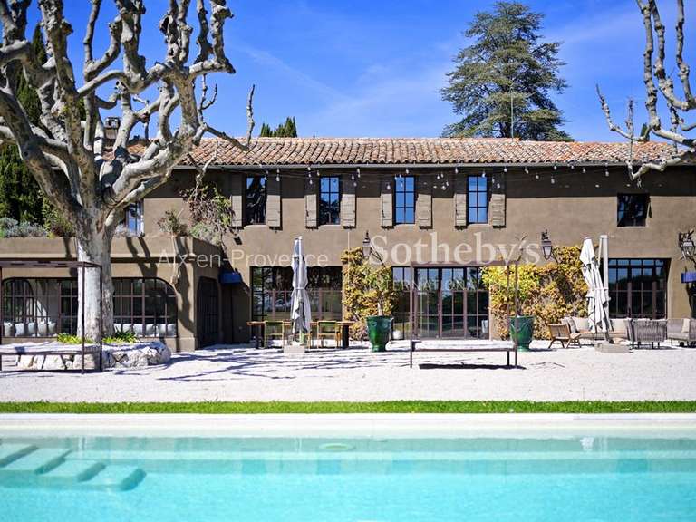Maison Aix-en-Provence - 6 chambres - 450m²