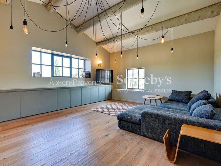 Maison Aix-en-Provence - 6 chambres - 450m²