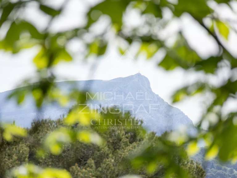 Maison Aix-en-Provence - 4 chambres - 284m²