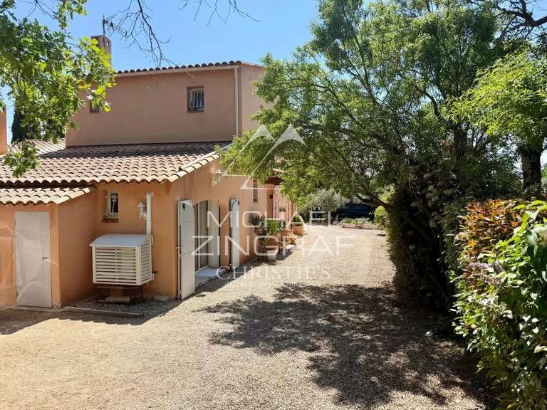 Maison Aix-en-Provence - 4 chambres - 175m²