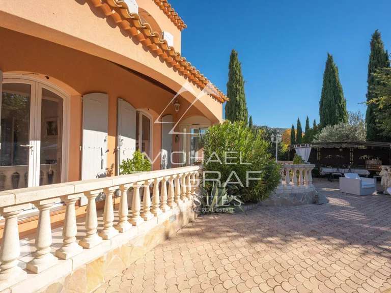 Maison Aix-en-Provence - 4 chambres - 175m²