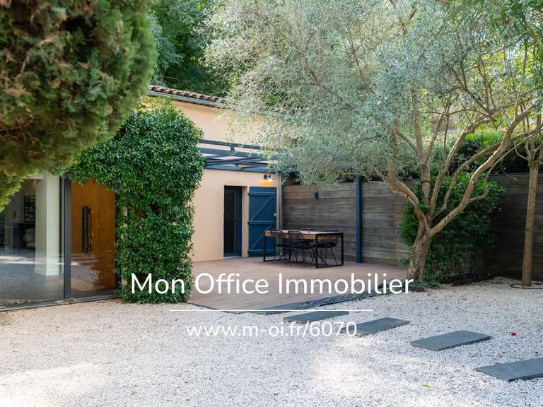 House Aix-en-Provence - 3 bedrooms - 125m²