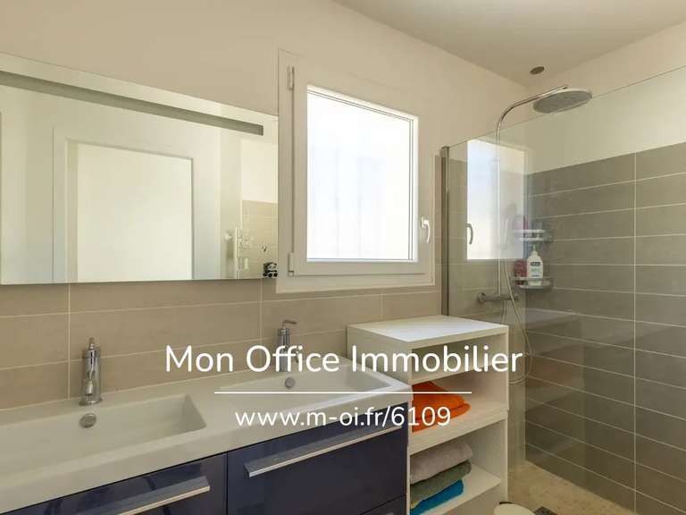 Maison Aix-en-Provence - 3 chambres - 155m²