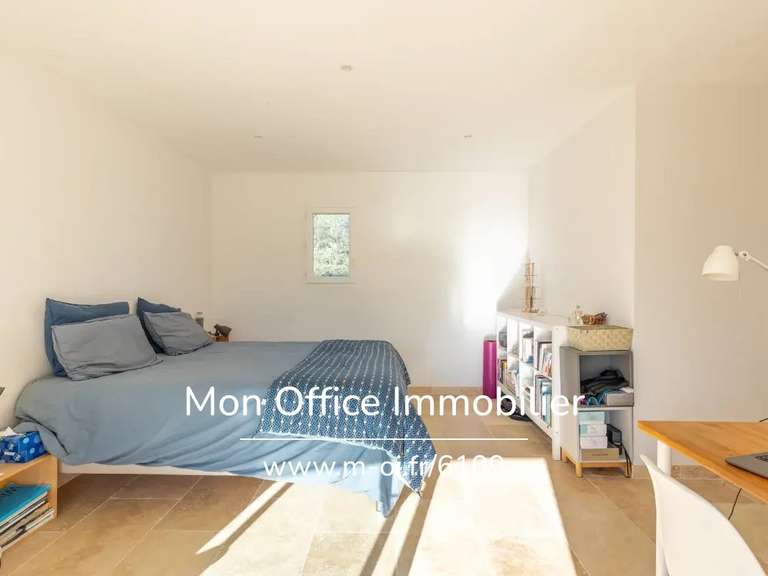 Maison Aix-en-Provence - 3 chambres - 155m²