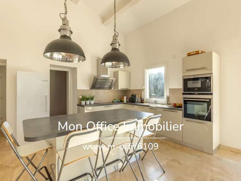 Maison Aix-en-Provence - 3 chambres - 155m²