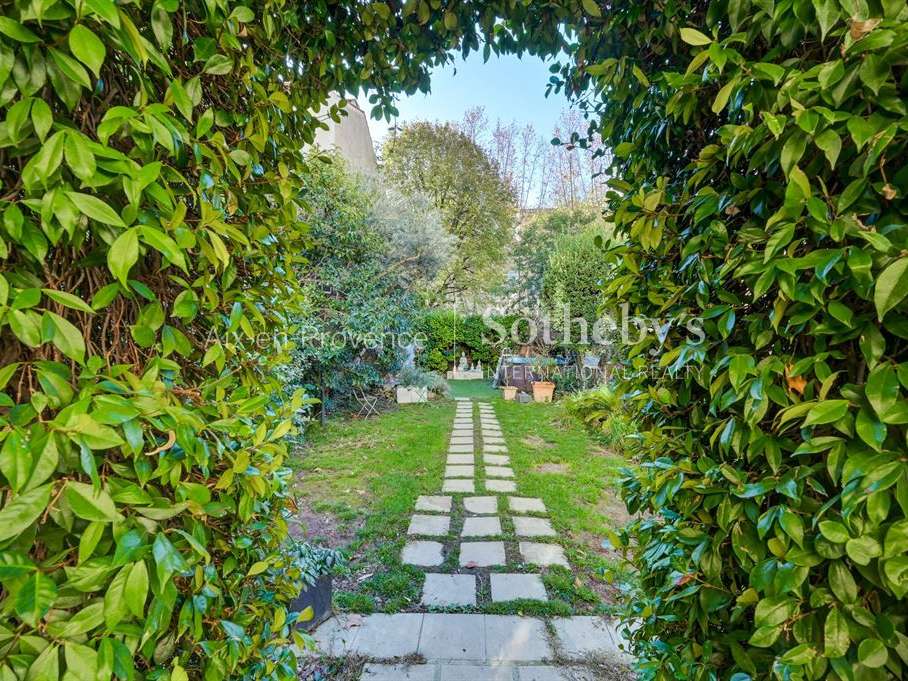 House Aix-en-Provence