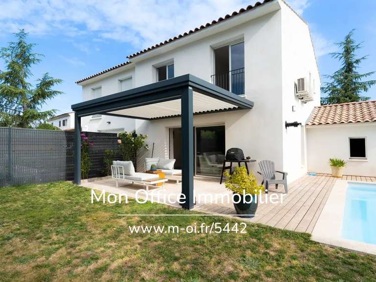 Maison Aix-en-Provence - 3 chambres - 116m²