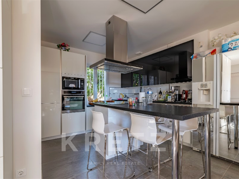 Maison Aix-en-Provence - 6 chambres - 310m²