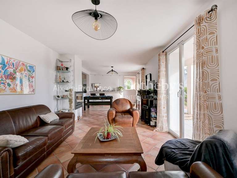 Maison Aix-en-Provence - 6 chambres - 220m²