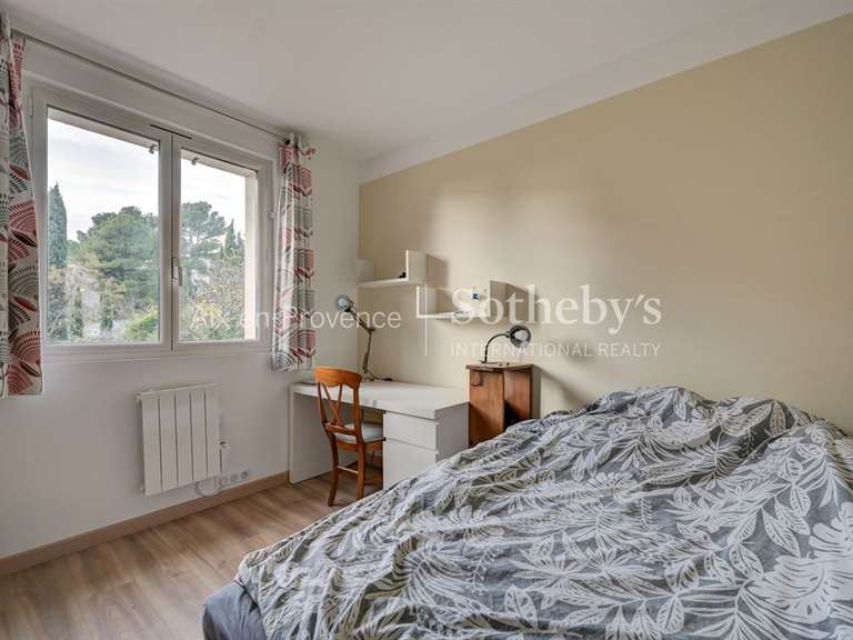 Maison Aix-en-Provence - 6 chambres - 220m²