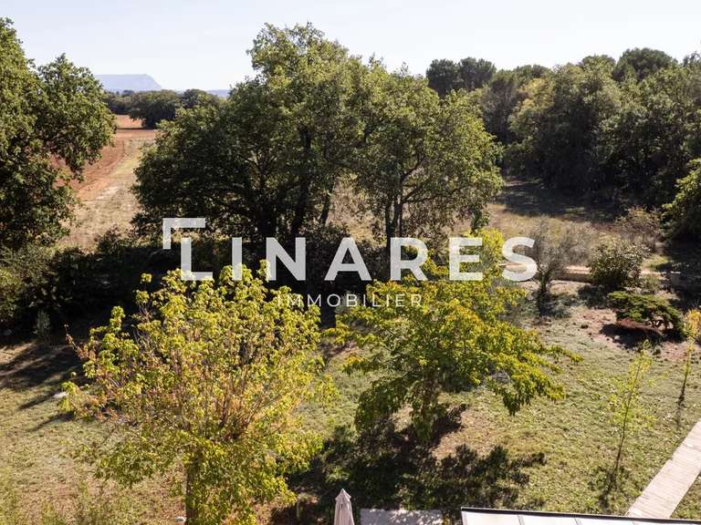 Maison Aix-en-Provence - 4 chambres - 162m²