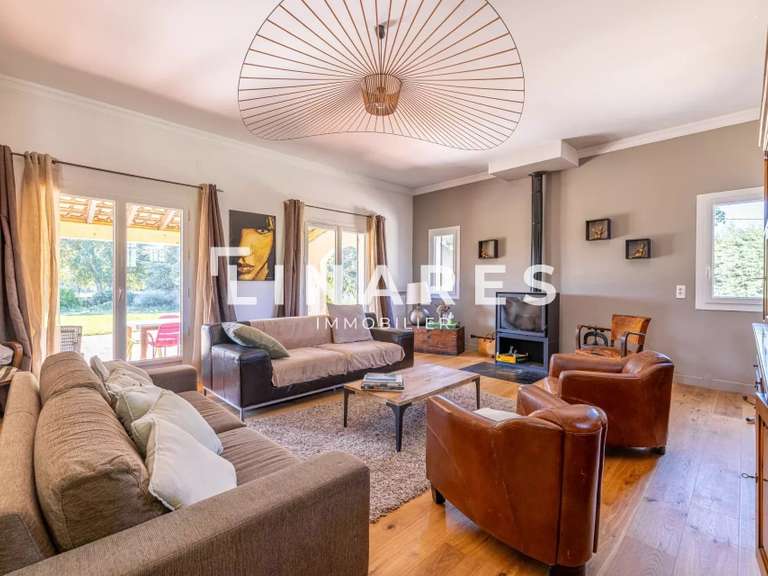 Maison Aix-en-Provence - 4 chambres - 162m²