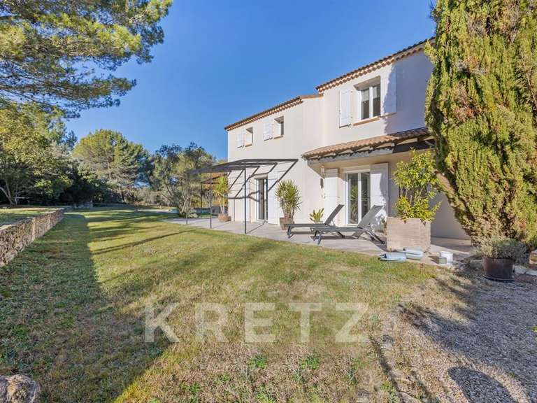 Maison Aix-en-Provence - 4 chambres - 165m²