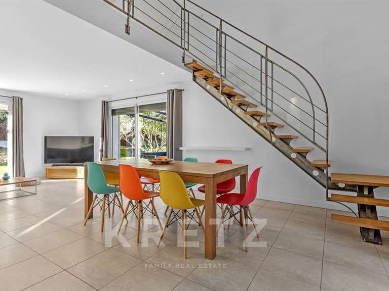 Maison Aix-en-Provence - 4 chambres - 165m²