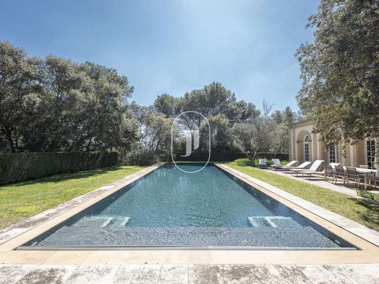 Maison Aix-en-Provence - 8 chambres - 648m²