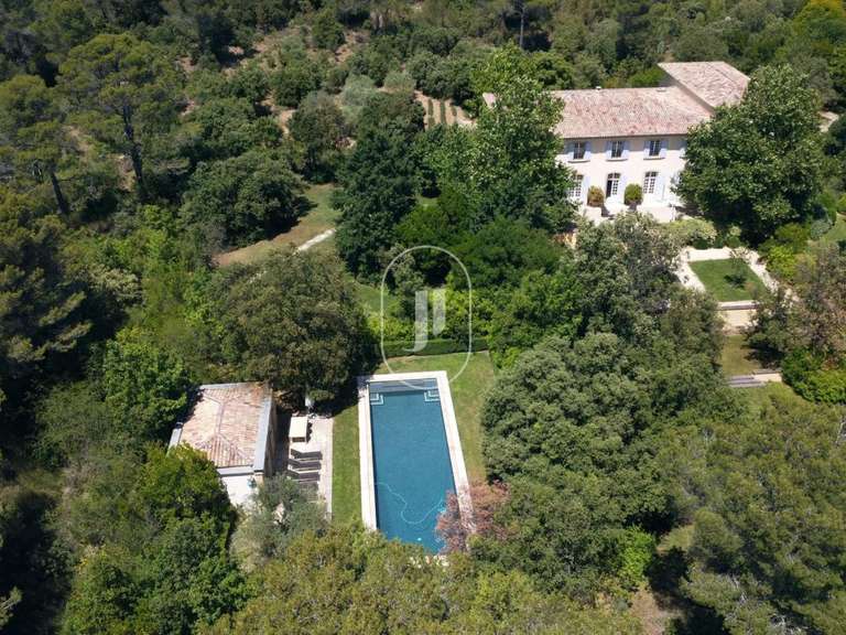 Maison Aix-en-Provence - 8 chambres - 648m²