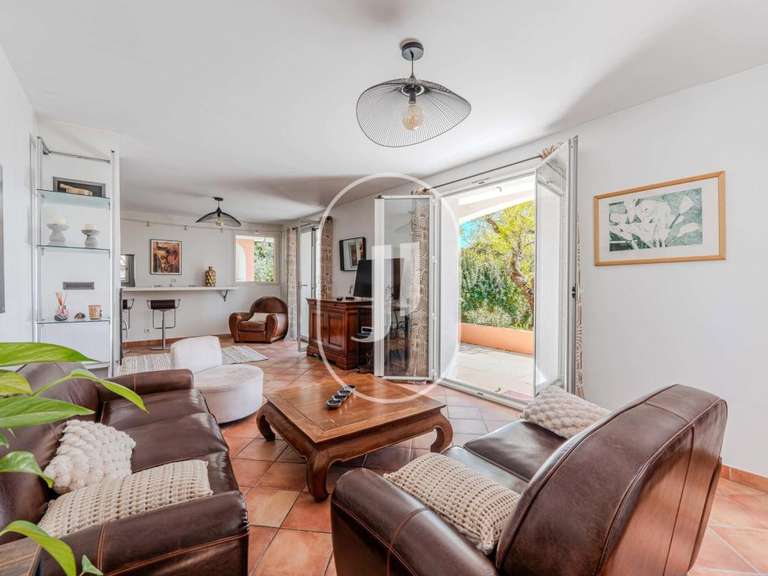 Maison Aix-en-Provence - 6 chambres - 220m²