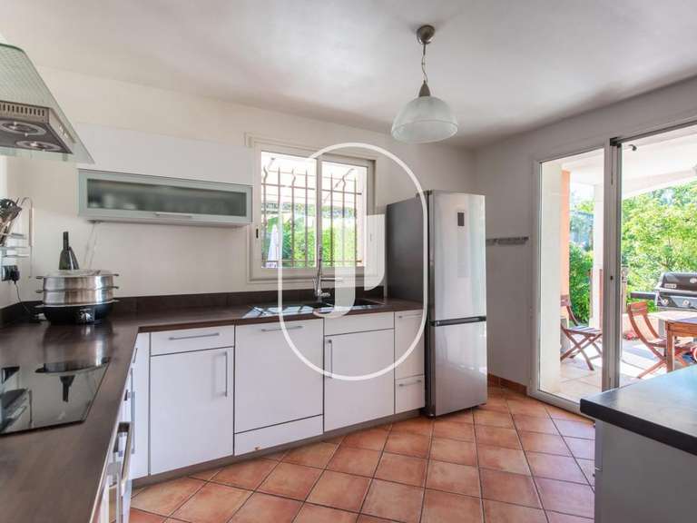 House Aix-en-Provence - 6 bedrooms - 220m²