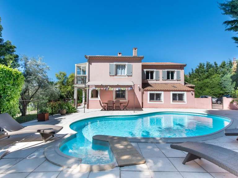 House Aix-en-Provence - 6 bedrooms - 220m²