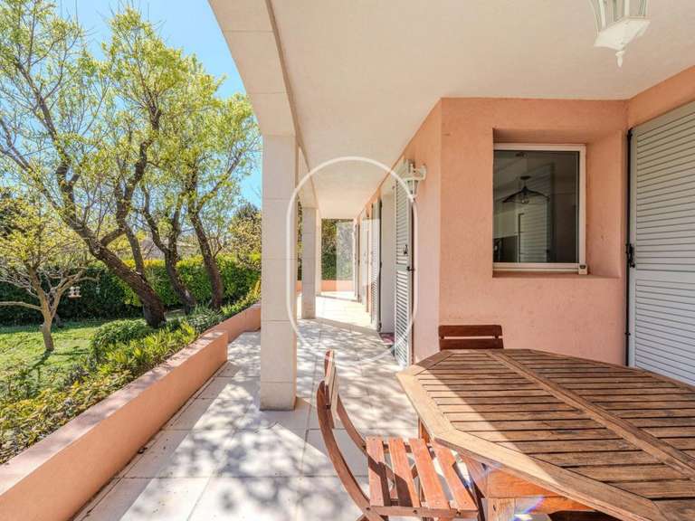 Maison Aix-en-Provence - 6 chambres - 220m²