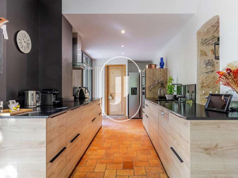 Maison Aix-en-Provence - 5 chambres - 300m²