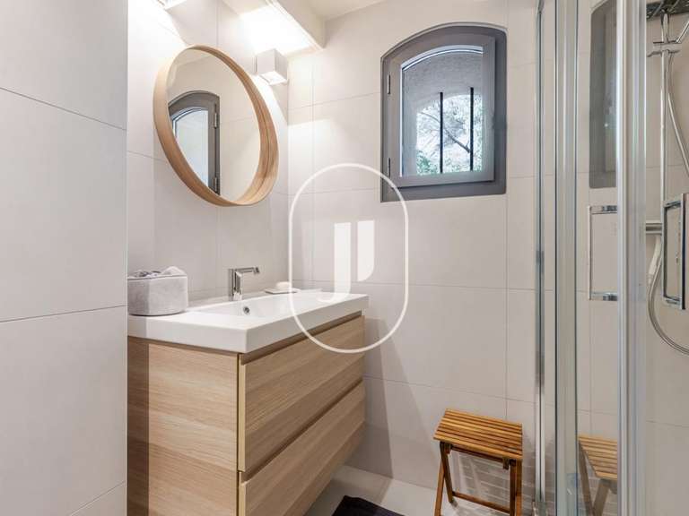 Maison Aix-en-Provence - 5 chambres - 300m²