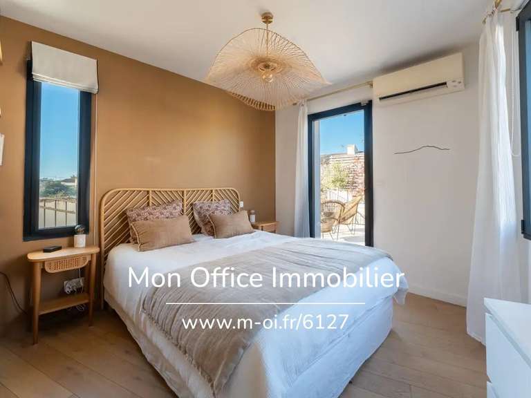 Maison Aix-en-Provence - 5 chambres - 160m²