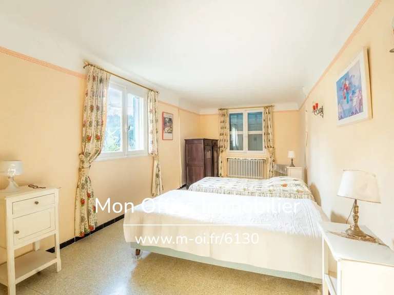 House Aix-en-Provence - 3 bedrooms - 136m²