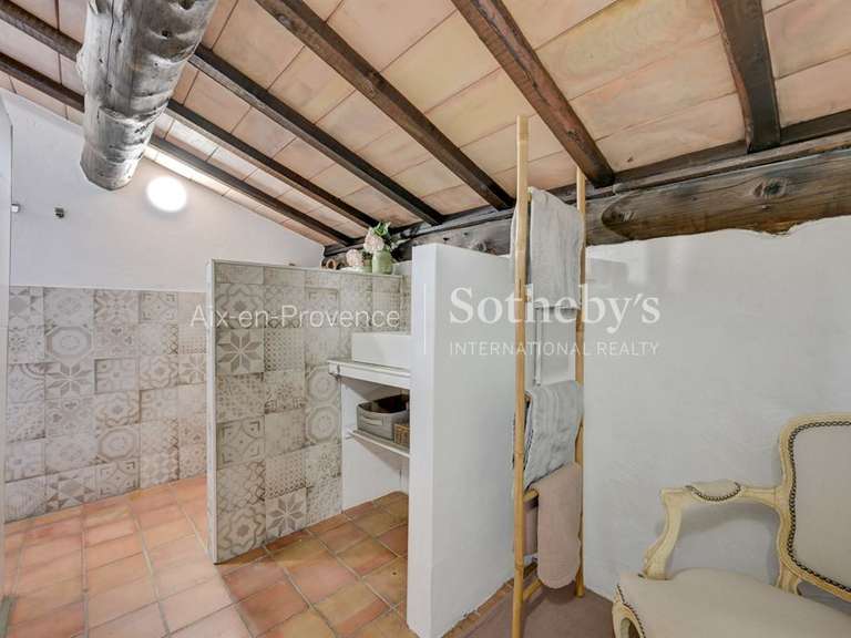 Maison Aix-en-Provence - 4 chambres - 200m²