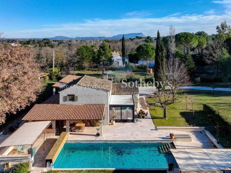 Maison Aix-en-Provence - 4 chambres - 220m²