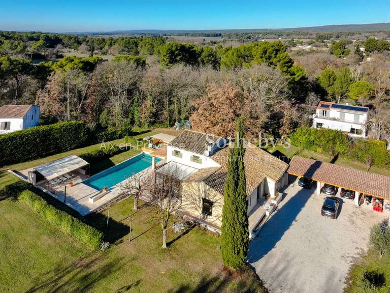 Maison Aix-en-Provence - 4 chambres - 220m²