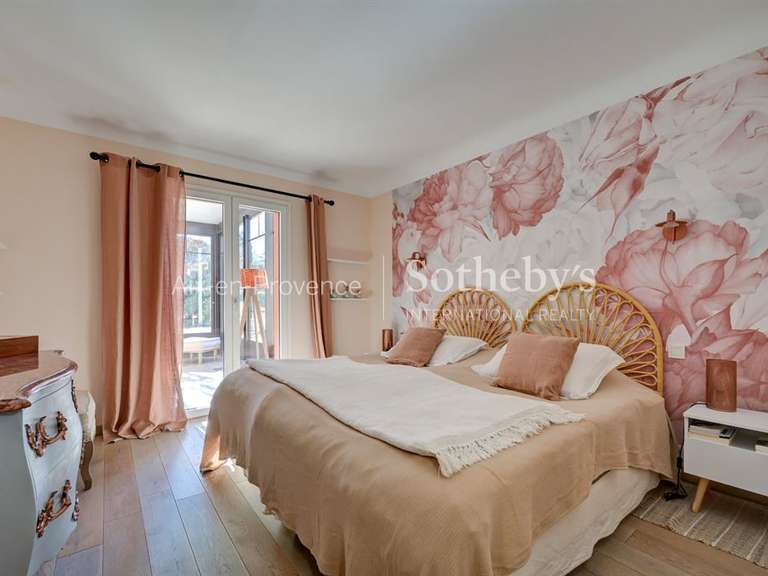 Maison Aix-en-Provence - 4 chambres - 200m²