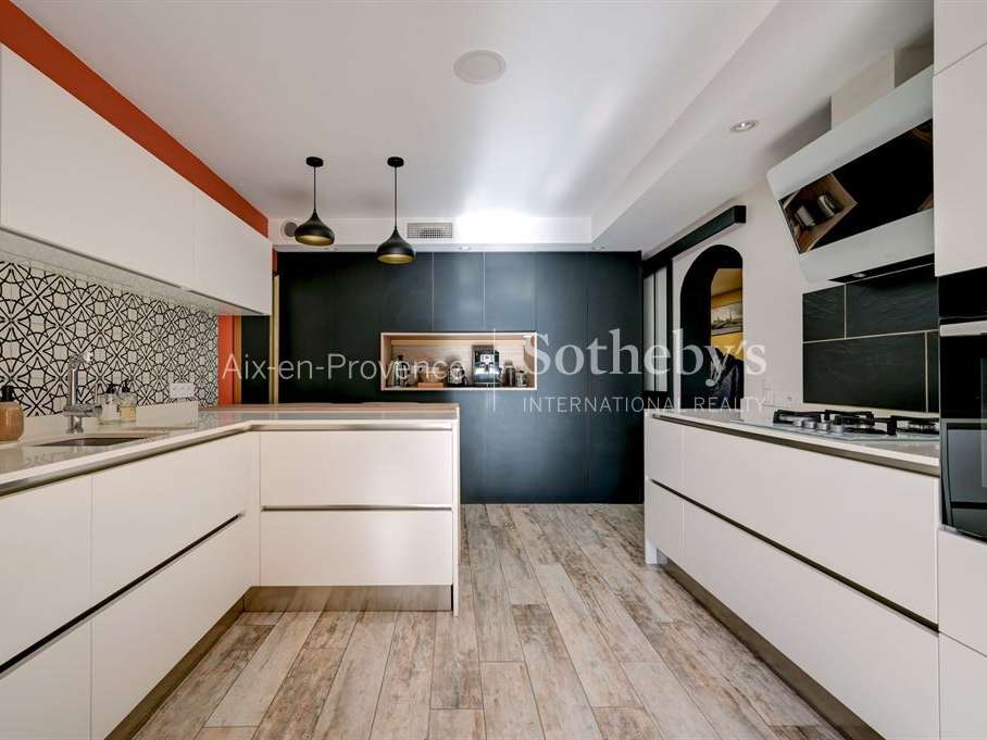 House Aix-en-Provence