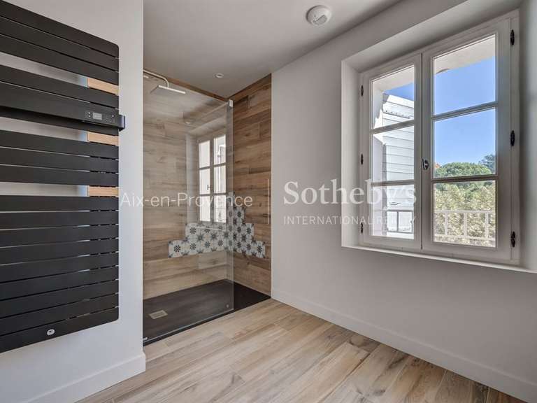 Maison Aix-en-Provence - 7 chambres - 670m²
