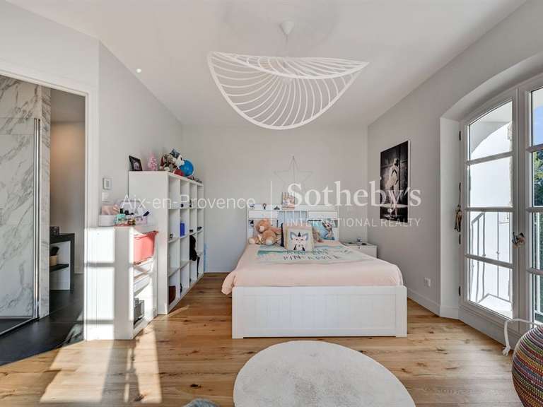 House Aix-en-Provence - 7 bedrooms - 729m²