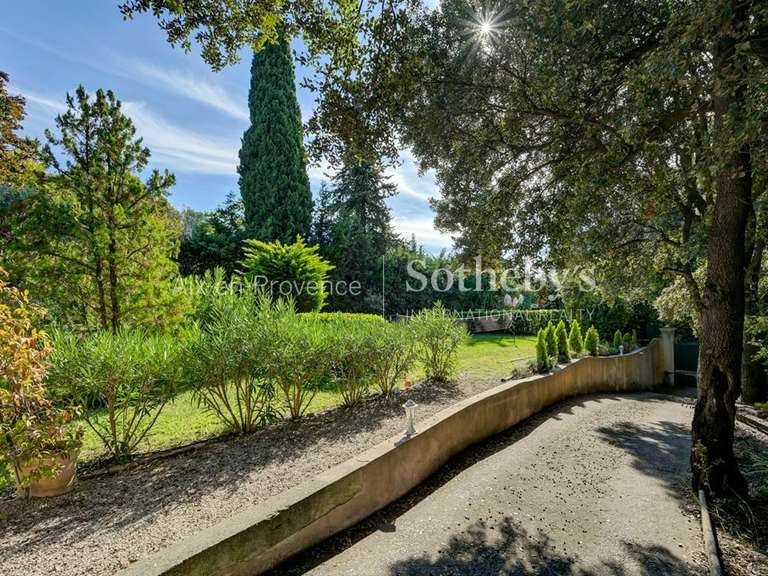 Maison Aix-en-Provence - 5 chambres - 220m²