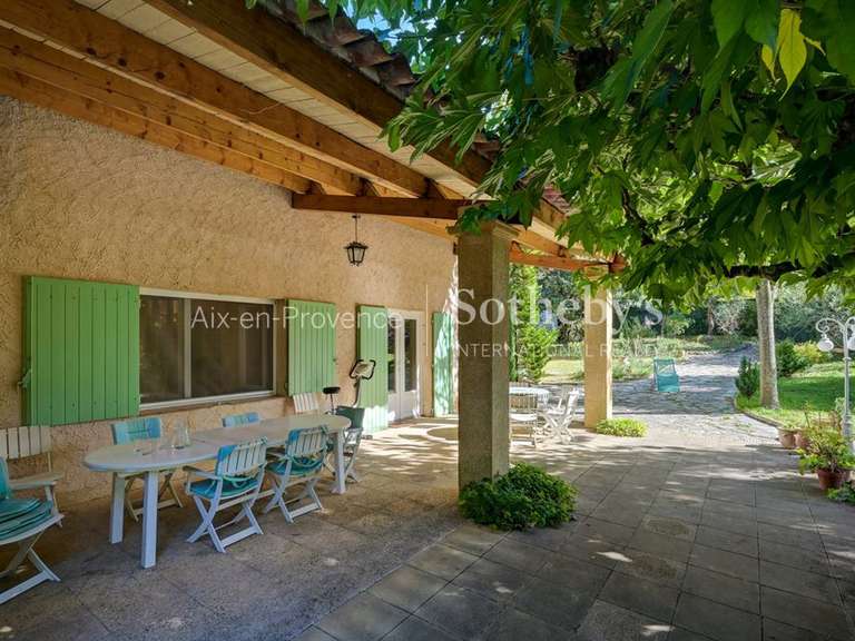 Maison Aix-en-Provence - 5 chambres - 220m²