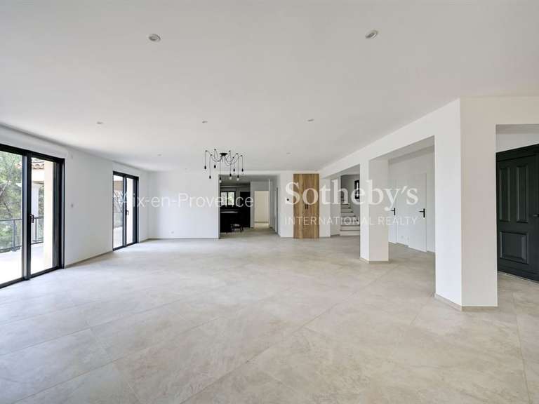 Maison Aix-en-Provence - 5 chambres - 244m²