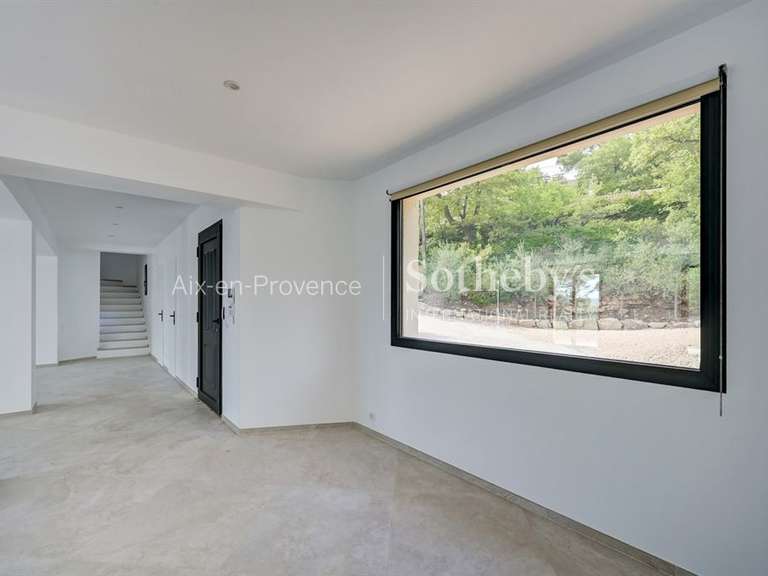 Maison Aix-en-Provence - 5 chambres - 244m²