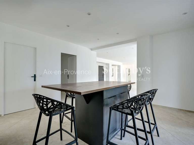Maison Aix-en-Provence - 5 chambres - 244m²