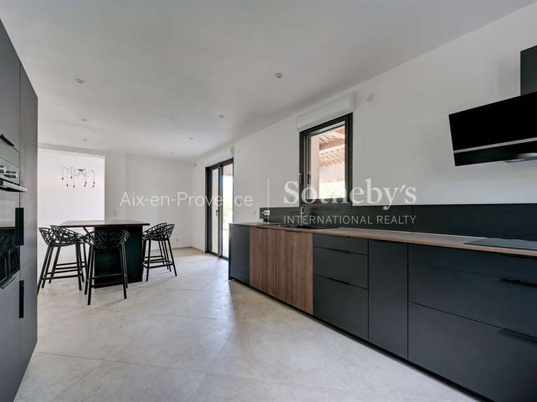 Maison Aix-en-Provence - 5 chambres - 244m²