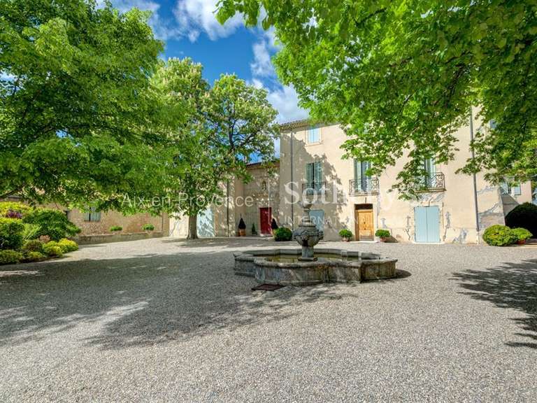Maison Aix-en-Provence - 6 chambres - 1300m²