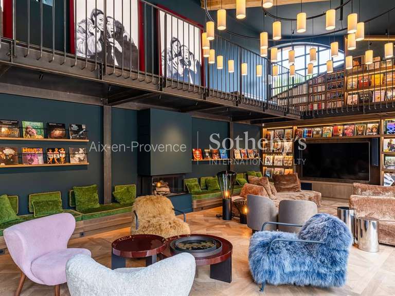 Maison Aix-en-Provence - 12 chambres - 1500m²