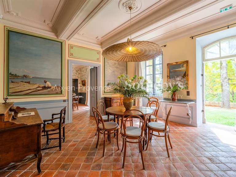 Maison Aix-en-Provence - 12 chambres - 1500m²