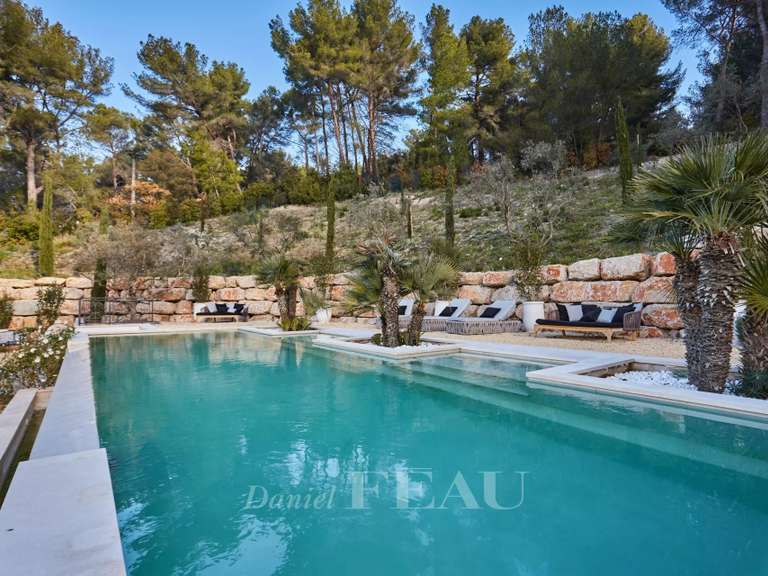 Maison Aix-en-Provence - 4 chambres - 313m²