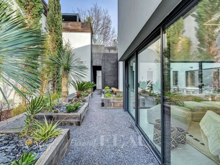 Maison Aix-en-Provence - 4 chambres - 225m²