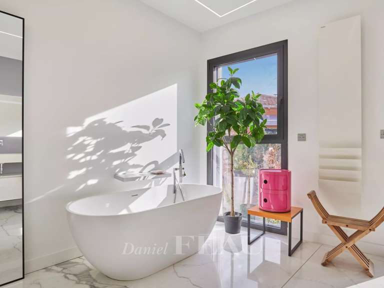Maison Aix-en-Provence - 4 chambres - 225m²